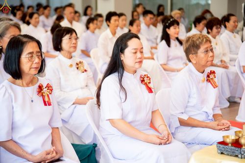 ภาพ No.249291:วันที่ 20 กันยายน พ.ศ. 2568 พิธีประดิษฐานรูปหล่อหลวงปู่วัดปากน้ำ ภาษีเจริญ ณ วิหารพระมงคลเทพมุนี (สด จนฺทสโร) ศูนย์ปฏิบัติธรรมภูเก็ต จ.ภูเก็ต