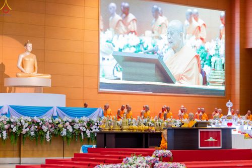 ภาพ No.327839:วันที่ 3 พฤษภาคม พ.ศ.2569 พิธีรับมอบพระบรมสารีริกธาตุ จากสาธารณรัฐแห่งสหภาพเมียนมา ณ ห้องแก้วสารพัดนึก วัดพระธรรมกาย