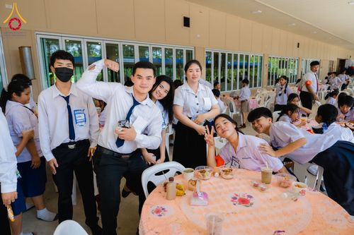 ภาพ No.183104:วันรวมพลังเด็กดี V-Star ผู้นำฟื้นฟูศีลธรรมโลก ณ ธุดงคสถานชลบุรี อ.ศรีราชา จ.ชลบุรี  ในวันเสาร์ที่ 16 พฤศจิกายน 2567