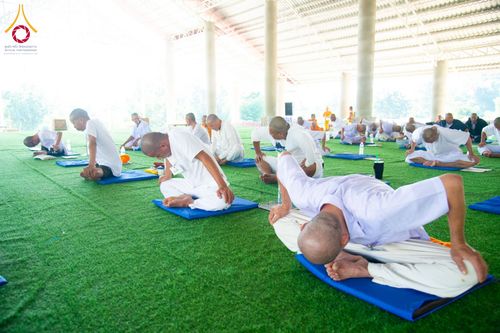 ภาพ No.181130:การรายงานตัวเข้ารับการอบรม และกิจวัตรกิจกรรมประจำวันก่อนบวช ของธรรมทายาท ณ ธุดงคสถานลำพูน ตั้งแต่วันที่ 1 ธันวาคม พ.ศ. 2567