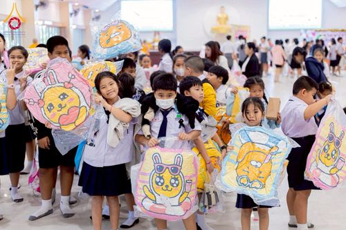 ภาพ No.274016:วันที่ 21 พฤศจิกายน พ.ศ. 2568 รวมพลังเด็กดี V-Star ผู้นำฟื้นฟูศีลธรรมโลก ประจำปี 2568 จังหวัดชลบุรี ณ ธุดงคสถานชลบุรี อำเภอศรีราชา จังหวัดชลบุรี