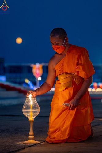 ภาพ No.124994:พิธีเวียนประทักษิณและจุดมาฆประทีป (ชุดที่ 2) ในวันมาฆบูชา เสาร์ที่ 24 กุมภาพันธ์ พ.ศ. 2567 ณ พระมหาธรรมกายเจดีย์ วัดพระธรรมกาย