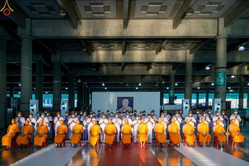 ภาพ No.87045:พิธีตัดปอยผมและปลงผมนาคธรรมทายาท ในโครงการอุปสมบทหมู่บูชาธรรม 106 ปี วันครูผู้ค้นพบวิชชาธรรมกาย ในวันอาทิตย์ที่ 3 กันยายน พ.ศ. 2566 ณ วัดพระธรรมกาย