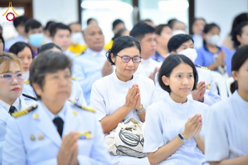 ภาพ No.227062:วันอังคารที่ 3 มิถุนายน พ.ศ. 2568 นายอำเภอคลองหลวง นำพสกนิกรรวมใจภักดิ์ สมเด็จพระนางเจ้าฯ พระบรมราชินี เนื่องในโอกาสวันเฉลิมพระชนมพรรษา ณ อาคารปลูกศรัทธา 2 วัดพระธรรมกาย อ.คลองหลวง จ.ปทุมธานี