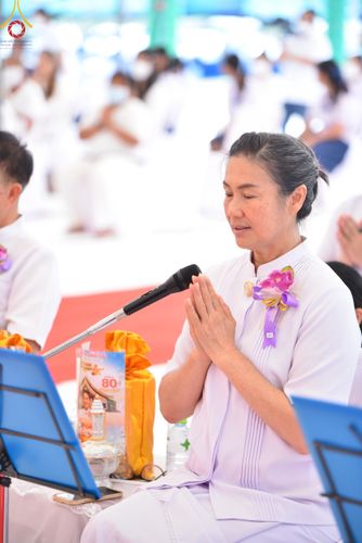 ภาพ No.121105:พิธีทอดผ้าป่า โครงสร้างหลังคา เสาคู่ค้ำฟ้ามหามงคล เพื่อสถาปนาอาคาร 80 ปี หลวงพ่อธัมมชโย ณ ศูนย์ปฏิบัติธรรมวิหารแดง ต.เจริญธรรม อ.วิหารแดง จ.สระบุรี วันที่ 27 มกราคม พ.ศ. 2567