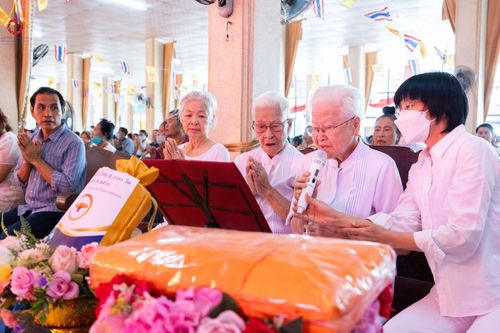 ภาพ No.98757:พิธีทอดกฐินสามัคคีทั่วไทย 5,000 วัด ณ วัดกุ่มแต้ อ.อุทัย จ.พระนครศรีอยุธยา วันอาทิตย์ที่ 26 พฤศจิกายน พ.ศ. 2566