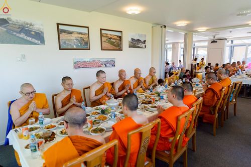 ภาพ No.234135:วันที่ 19 กรกฎาคม พ.ศ. 2568 พิธีเจริญพระพุทธมนต์ ถวายพระพรชัยมงคล แด่พระบาทสมเด็จพระวชิรเกล้าเจ้าอยู่หัว โดยพระราชวชิรศาสนวิเทศ และคณะสงฆ์  , การประชุมสหภาพพระธรรมทูตไทยในทวีปยุโรป (ส.ธ.ย.) เขต 3 สมัยวิสามัญ ครั้งที่ 2/2568  ณ วัดไทยนอร์เวย์