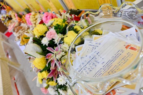 ภาพ No.148565:พิธีบุพเปตพลี, พิธีทอดผ้าป่า, พิธีไถ่ชีวิตโค 80 ตัว ให้ชีวิตสัตว์เป็นทาน ณ ศูนย์ปฎิบัติธรรมภาคใต้ อ.บางกล่ำ จ.สงขลา วันเสาร์ที่ 10 สิงหาคม พ.ศ. 2567