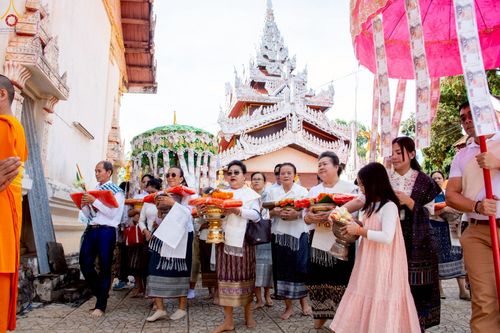 ภาพ No.271724:วันอาทิตย์ที่ 26 ตุลาคม พ.ศ. 2568 กฐินสมทบวัดต่างประเทศ โดยคณะศิษยานุศิษย์ บูชาธรรม 81 ปี  หลวงพ่อธัมมชโย ณ วัดสีอัมพอน นครเวียงจันทน์ สปป.ลาว