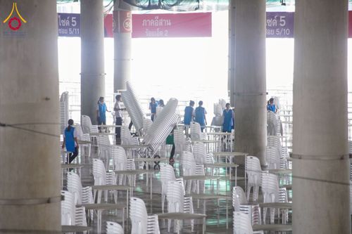 ภาพ No.217603:วันที่ 2-14 เมษายน พ.ศ. 2568 เจ้าหน้าที่เตรียมงานวันคุ้มครองโลก ชุดที่ 1 วัดพระธรรมกาย จ.ปทุมธานี