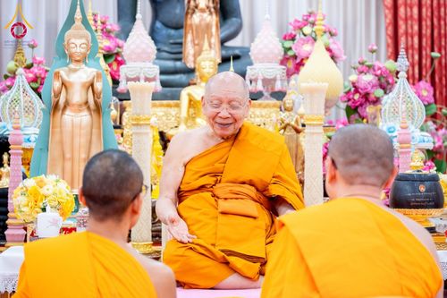 ภาพ No.159322:วันศุกร์ที่ 25 กันยายน พ.ศ. 2567 วัดพระธรรมกาย มูลนิธิธรรมกาย และคณะศิษยานุศิษย์ฯ ร่วมสมทบกัปปิยภัณฑ์ จำนวน 200,000 บาท สนับสนุนสำนักงานเจ้าคณะใหญ่หนตะวันออก ฝ่ายสาธารณสงเคราะห์ของมหาเถรสมาคม เพื่อช่วยเหลือผู้ประสบอุทกภัย