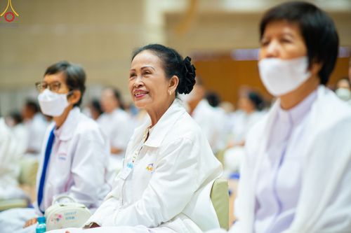 ภาพ No.90376:งานสัมมนา ผู้นำบุญยอดกัลยาณมิตร 77 จังหวัดทั่วไทย โครงการกฐินสามัคคีทั่วไทย 5,000 วัด พุทธศักราช 2566 และโครงการอุปสมบท 3,000 รูป บูชาธรรมมหาปูชนียาจารย์ ระหว่าง วันที่ 6 - 8 ตุลาคม พ.ศ. 2566 ณ จ.นครราชสีมา