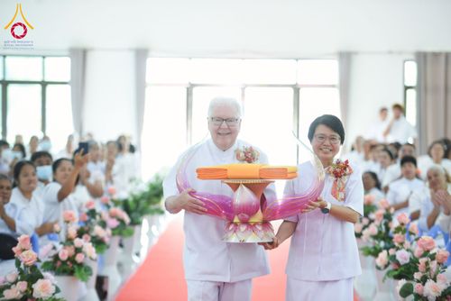 ภาพ No.270213:วันอาทิตย์ที่ 9 พฤศจิกายน พ.ศ. 2568 พิธีทอดผ้าป่าสร้างองค์พระเจดีย์สระบุรี สถาปนาองค์พระเจดีย์ เพื่อสร้างสันติภาพโลก ณ ศูนย์ปฏิบัติธรรมสระบุรี อ.พระพุทธบาท จ.สระบุรี