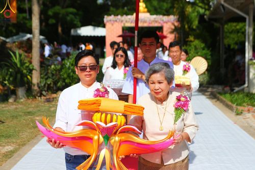 ภาพ No.93541:พิธีทอดกฐินสามัคคีทั่วไทย ณ ศูนย์ปฎิบัติธรรมเชียงราย  วันที่ 12 พฤศจิกายน พ.ศ. 2566