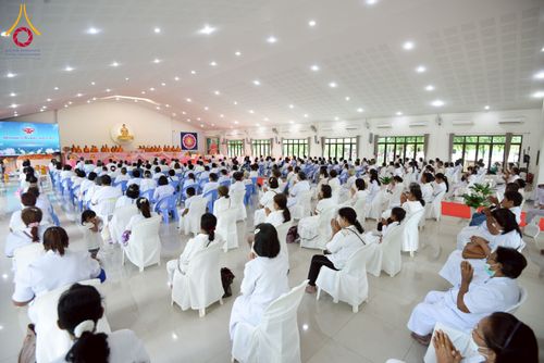 ภาพ No.225840:วันอาทิตย์ที่ 18 พฤษภาคม พ.ศ. 2568 ศูนย์ปฏิบัติธรรมสระบุรี ได้จัดพิธีทอดผ้าป่าฟื้นฟูพระพุทธศาสนา และพิธีมอบใบประกาศนียบัตรเชิดชูเกียรติผู้นำรถ ที่ทำหน้าที่จัดรถเพื่อพาสาธุชนไปร่วมงานวันที่ 22 เมษายน ที่ผ่านมา