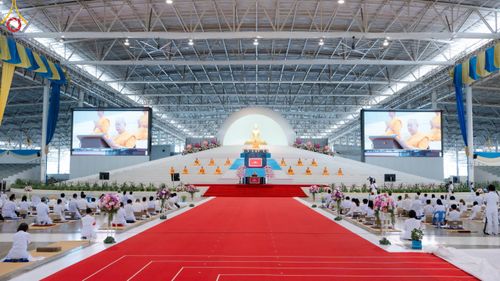 ภาพ No.149708:พิธีจุดเทียนใจ ไฟนิรันดร์ อนันตชัย วันอาทิตย์ที่ 25 สิงหาคม พ.ศ.2567 วัดพระธรรมกาย จ.ปทุมธานี