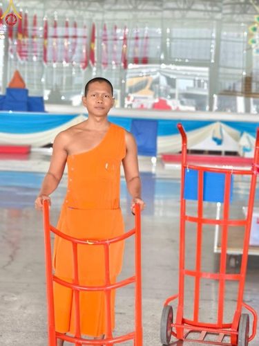 ภาพ No.125343:V.27 มาฆะ สาธุ  การรับบุญเตรียมงาน ปฎิบัติงาน เก็บงาน ของเจ้าหน้าที่หน่วยงานต่างๆ เพื่อวันมาฆบูชา วันเสาร์ที่ 24 กุมภาพันธ์  พ.ศ. 2567 ณ วัดพระธรรมกาย จ.ปทุมธานี