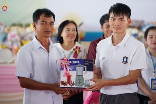 ภาพ No.176034:วันรวมพลังเด็กดี V-Star ผู้นำฟื้นฟูศีลธรรมโลก ประจำปี 2567 ณ พุทธอุทยานนานาชาติ อ.โพนพิสัย จ.หนองคาย วันที่ 15 พฤศจิกายน พ.ศ. 2567