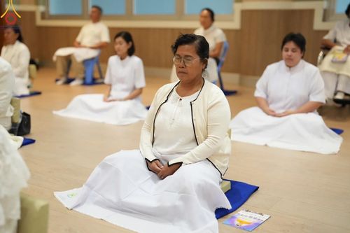 ภาพ No.153563:โครงการปฏิบัติธรรม อุบาสก อุบาสิกาแก้ว รุ่นที่ 1 ผู้แทนทอดกฐินสามัคคีสามหมื่นวัดทั่วไทย ระหว่างวันที่ 6-8 กันยายน พ.ศ. 2567 ณ World Peace Valley จัดโดย ภาคนครหลวง 3