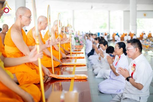 ภาพ No.209883:วันพุธที่ 26 กุมภาพันธ์ พ.ศ. 2568 พิธีบุพเปตพลี ครั้งที่ 159 ณ หอฉันคุณยายอาจารย์จันทร์ขนนกยูง วัดพระธรรมกาย