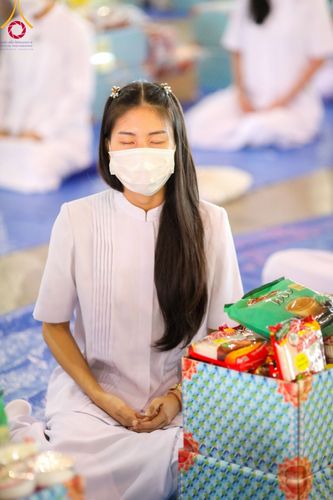 ภาพ No.92091:พิธีตักบาตร ในวันทอดกฐินสามัคคี ประจำปีพุทธศักราช 2566 วันอาทิตย์ต้นเดือนที่ 5 พฤศจิกายน พ.ศ. 2566 ณ สภาธรรมกายสากล วัดพระธรรมกาย จ.ปทุมธานี