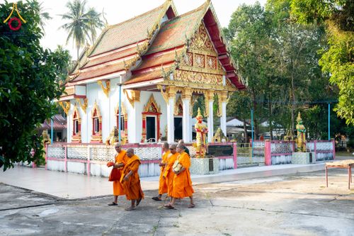 ภาพ No.208436:พิธีถวายสังฆทานแด่คณะสงฆ์ 323 วัด ปีที่ 21 ครั้งที่ 174 พิธีมอบกองทุนหนุนแรงใจช่วยครูใต้ ปีที่ 18 ครั้งที่ 138 และพิธีทำบุญอุทิศส่วนกุศลให้ผู้วายชนม์ ณ วัดบุณณาราม(วัดโคกงู) จ.นราธิวาส วันเสาร์ที่ 15 กุมภาพันธ์ พ.ศ.2568