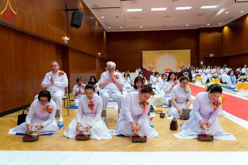 ภาพ No.100987:พิธีทอดกฐินวัดพุทธเวียนนา ประเทศออสเตรีย วันอาทิตย์ที่ 26 พฤศจิกายน พ.ศ. 2566