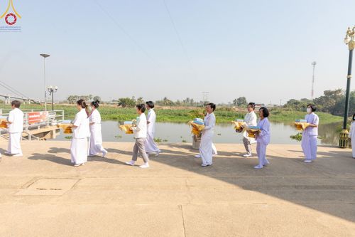 ภาพ No.199491:พิธีทอดผ้าป่าทำนุบำรุงศาสนสถาน ณ วัดศิลามูล ตำบลหินมูล อำเภอบางเลน จังหวัดนครปฐม ในโครงการธรรมยาตรา กตัญญูบูชา มหาปูชนียาจารย์ พระมงคลเทพมุนี(สด จนฺทสโร) พระผู้ปราบมาร อนุสรณ์สถาน 7 แห่ง ปีที่ 13 วันที่ 21 มกราคม พ.ศ. 2568