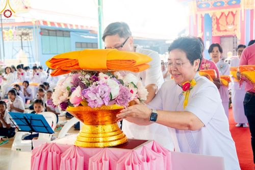 ภาพ No.199239:พิธีทอดผ้าป่าทำนุบำรุงศาสนสถาน ณ วัดลำพญา ตำบลลำพญา อำเภอบางเลน จังหวัดนครปฐม ในโครงการธรรมยาตรา กตัญญูบูชา มหาปูชนียาจารย์ พระมงคลเทพมุนี(สด จนฺทสโร) พระผู้ปราบมาร อนุสรณ์สถาน 7 แห่ง ปีที่ 13 วันที่ 21 มกราคม พ.ศ. 2568
