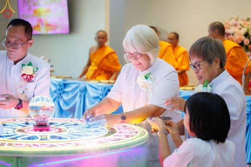 ภาพ No.97696:พิธีทอดกฐินสามัคคี เพื่อทำระบบไฟฟ้าและอุปกรณ์ส่องสว่าง ณ ธุดงคสถานบ้านหมี่ จ.ลพบุรี วันที่ 19 พฤศจิกายน พ.ศ. 2566