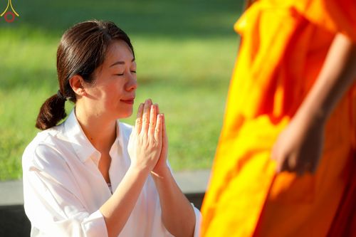 ภาพ No.104107:พิธีเดินธรรมยาตรา สามเณรธรรมทายาทชาวอินโดนีเซียกว่า 1,000 รูป ณ มหาเจดีย์บุโรพุทโธ ประเทศอินโดนีเซีย ในวันที่ 21 ธันวาคม พ.ศ. 2566