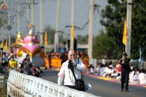 ภาพ No.116931:V.16 เป็นทีม การเตรียมงาน เก็บงาน การรับบุญของเจ้าหน้าที่หน่วยงานต่างๆ เพื่อโครงการธรรมยาตรา กตัญญูบูชามหาปูชนียาจารย์ พระมงคลเทพมุนี (สด จนฺทสโร) พระผู้ปราบมาร อนุสรณ์สถาน 7 แห่ง ปีที่ 12 ระหว่างวันที่ 2 - 31 มกราคม พ.ศ. 2567