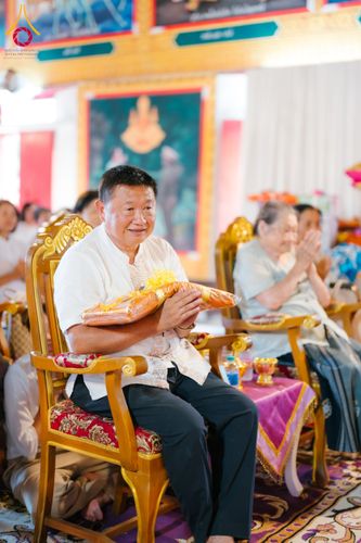 ภาพ No.169272:พิธีทอดกฐิน ณ วัดพุทธนิมิตร จ.เชียงใหม่ ในโครงการกฐินสามัคคีทั่วไทย 30,000 วัด บูชาธรรม 80 ปี หลวงพ่อธัมมชโย โดยคณะศิษยานุศิษย์วัดพระธรรมกาย วันที่ 24 ตุลาคม พ.ศ. 2567