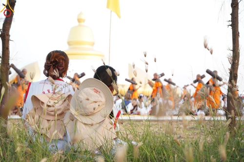 ภาพ No.206524:V.54 สารพัดV สารพัดดี ที่บางปลา ในโครงการธรรมยาตรา กตัญญูบูชา มหาปูชนียาจารย์ พระมงคลเทพมุนี(สด จนฺทสโร) พระผู้ปราบมาร อนุสรณ์สถาน 7 แห่ง ปีที่ 13 ระหว่างวันที่ 2-31 มกราคม พ.ศ. 2568