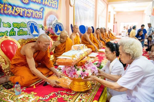 ภาพ No.98888:พิธีทอดกฐินสามัคคีทั่วไทย 5,000 วัด ณ วัดเมตารางค์ อ.สามโคก จ.ปทุมธานี วันที่ 26 พฤศจิกายน พ.ศ. 2566