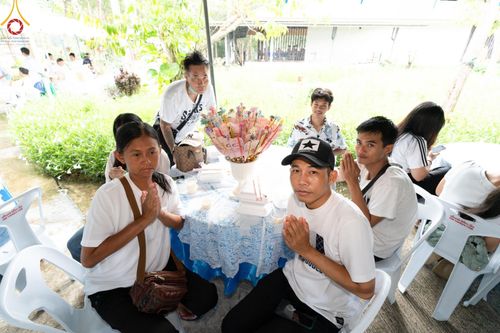 ภาพ No.162887:โครงการกฐินสามัคคีทั่วไทย 30,000 วัด บูชาธรรม 80 ปี หลวงพ่อธัมมชโย โดย คณะศิษยานุศิษย์วัดพระธรรมกาย ณ ศูนย์ปฎิบัติธรรมจันทบุรี วันที่ 18 ตุลาคม พ.ศ. 2567