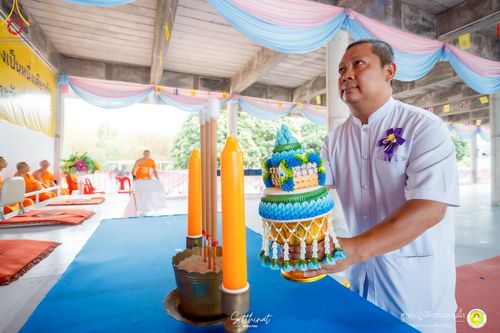 ภาพ No.215932:วันพฤหัสบดีที่ 3 เมษายน พ.ศ. 2568 พิธีบรรพชาสามเณร ภาคฤดูร้อน รุ่นที่ 15  บูชาธรรมหลวงพ่อธัมมชโย 81 ปี 81 รูป ณ ศูนย์ปฏิบัติธรรมสวนผึ้ง จ.ราชบุรี