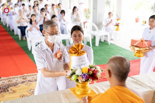 ภาพ No.157195:พิธีทอดผ้าป่าติดตั้งอิฐมวลเบาและฝ้าเพดาน ณ ศูนย์ปฏิบัติธรรมน้ำใสใจสว่าง บางกอกน้อย กรุงเทพมหานคร วันเสาร์ที่ 14 กันยายน พ.ศ. 2567