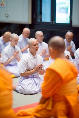 ภาพ No.229129:วันเสาร์ที่ 14 มิถุนายน พ.ศ. 2568 พิธีบรรพชา , พิธีถวายบาตร , พิธีอุปสมบท ในโครงการบรรพชาอุปสมบทหมู่ ผู้บริหารรุ่นที่ 15 และ อุดมศึกษา รุ่นที่ 52 ณ โบสถ์พระไตรปิฎก วัดพระธรรมกาย