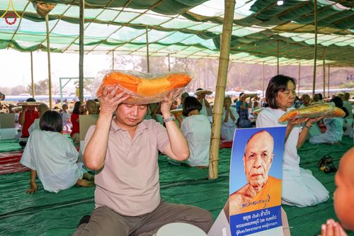 ภาพ No.62981:Photo Story  มหัศจรรย์วัดดงดินแดง Episode 2 โครงการบรรพชาอุปสมบทหมู่ ฟื้นฟูพระพุทธศาสนาทั่วไทย ณ วัดดงดินแดง อ.อมก๋อย จ.เชียงใหม่ วันที่ 3 เมษายน พ.ศ. 2567