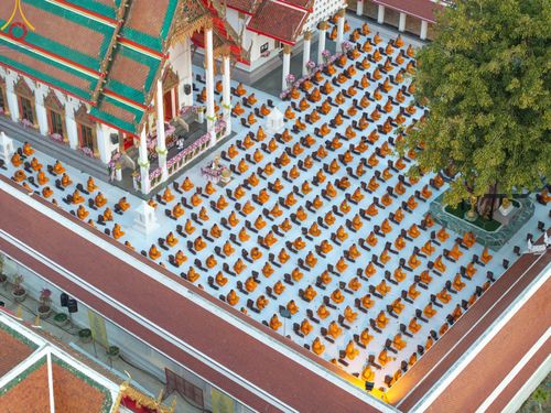 ภาพ No.194158:พระธรรมยาตราปฏิบัติธรรม และถ่ายภาพหมู่ประวัติศาสตร์ ณ วัดสองพี่น้อง ต.ต้นตาล อ.สองพี่น้อง จ.สุพรรณบุรี ในโครงการธรรมยาตรา กตัญญูบูชา มหาปูชนียาจารย์ พระมงคลเทพมุนี(สด จนฺทสโร) พระผู้ปราบมาร อนุสรณ์สถาน 7 แห่ง ปีที่ 13 วันที่ 12 มกราคม พ.ศ. 2568