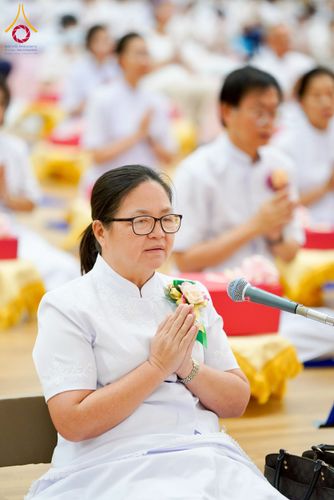 ภาพ No.237813:วันอาทิตย์ที่ 10 สิงหาคม พ.ศ. 2568 พิธีถวายไทยธรรมมุทิตาเปรียญธรรมและบาลีศึกษา ณ ห้องแก้วสารพัดนึก2 วัดพระธรรมกาย ปทุมธานี