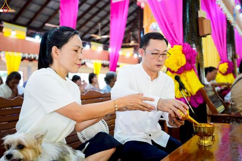 ภาพ No.259171:วันที่ 19 ตุลาคม พ.ศ. 2568 พิธีทอดกฐินสามัคคีทั่วไทย 30,000 วัด โดยคณะศิษยานุศิษย์ บูชาธรรม 81 ปี หลวงพ่อธัมมชโย ณ วัดบางบัวงาม ตำบลบ้านม่วง อำเภอบ้านโป่ง จังหวัดราชบุรี