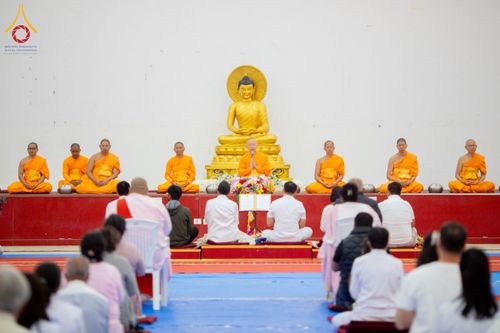 ภาพ No.210175:วันพฤหัสบดีที่ 6 มีนาคม พ.ศ. 2568 ตักบาตรฉลองสามเณรใหม่ โครงการบรรพชาสามเณรท้องถิ่นชาวเนปาล 500 รูป ณ ลุมพินี ประเทศเนปาล