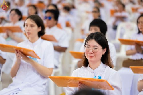 ภาพ No.154478:พิธีทอดผ้าป่าสมทบกฐินวัดพระธรรมกาย และสมทบกฐิน 30,000 วัดทั่วไทย ครั้งที่ 2 ณ สภาธรรมกายสากล วัดพระธรรมกาย วันอังคารที่ 17 กันยายน พ.ศ. 2567