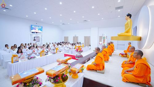 ภาพ No.257191:วันที่ 12 ตุลาคม พ.ศ. 2568 พิธีทอดกฐินสามัคคี ประจำปี 2568  ณ วัดพระธรรมกายเทนเนสซี ประเทศสหรัฐอเมริกา