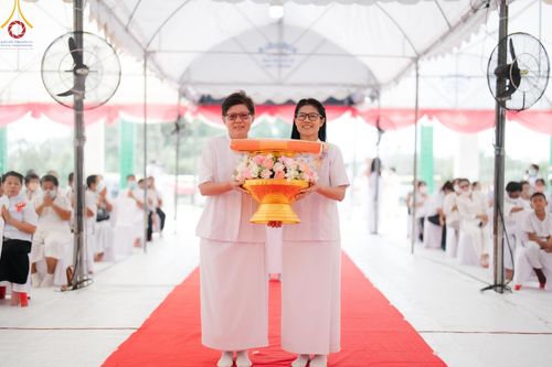 ภาพ No.123970:พิธีทอดผ้าป่า ปิดแผ่นทองค้ำฟ้า ครบรอบ 1 ปี สถาปนาอาคาร 80 ปี หลวงพ่อธัมมชโย ณ ศูนย์ปฏิบัติธรรมวิหารแดง ตำบลเจริญธรรม อำเภอวิหารแดง จ.สระบุรี วันที่ 18 กุมภาพันธ์ พ.ศ. 2567