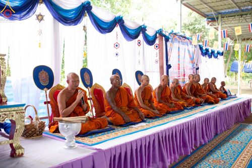 ภาพ No.165390:พิธีทอดกฐิน ณ วัดพุทธิสารโนนทอง อ.คอนสวรรค์ จ.ชัยภูมิ ในโครงการกฐินสามัคคีทั่วไทย 30,000 วัด บูชาธรรม 80 ปี หลวงพ่อธัมมชโย โดยคณะศิษยานุศิษย์วัดพระธรรมกาย วันที่ 21 ตุลาคม พ.ศ. 2567