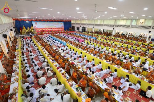 พิธีถวายมหาสังฆทาน 340 วัด จังหวัดบุรีรัมย์ ณ วัดกลางพระอารามหลวง จังหวัดบุรีรัมย์ โดยคณะศิษยานุศิษย์บูชาธรรม 80 ปี หลวงพ่อธัมมชโย วันที่ 15 ตุลาคม พ.ศ. 2567