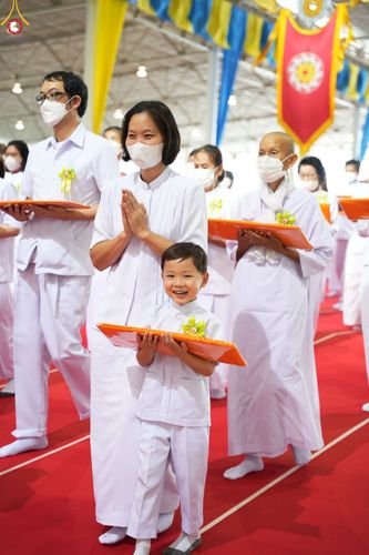 ภาพ No.89028:พิธีทอดผ้าป่าสมทบกฐินครั้งที่ 2 วันศุกร์ที่ 29 กันยายน พ.ศ. 2566 วันเพ็ญขึ้น 15 ค่ำ เดือน 10 ณ ห้องแก้วสารพัดนึก 1 วัดพระธรรมกาย